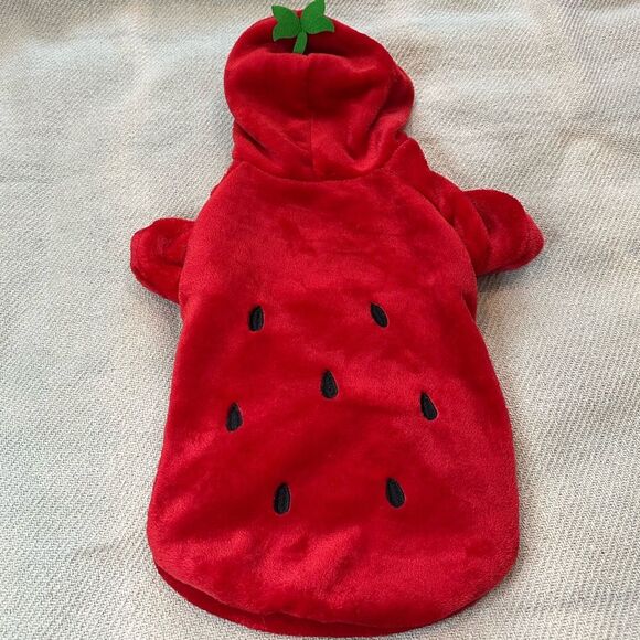 NEW Strawberry Dog Halloween Costume Red Hoodie Fall Pet Puppy Fruit - Picture 6 of 6